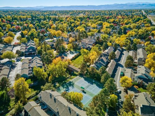 7166 Bentley Cir, Englewood CO 80112-1186 exterior