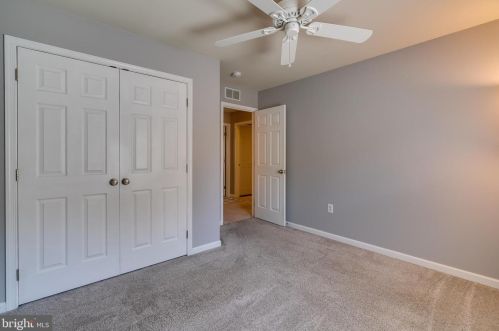 239 Railroad Ave, Ephrata PA  17522-2327 exterior