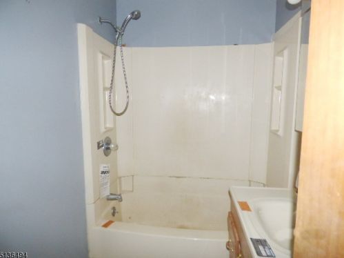 6 Water St, Hackettstown NJ  07840-4927 exterior