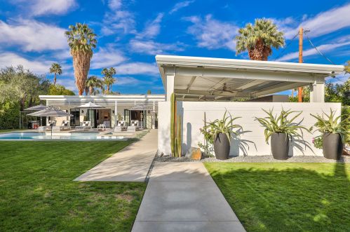 470 Avenida Olancha, Palm Springs, CA 92264-8497