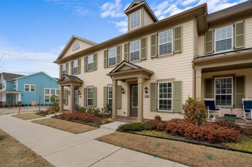 8768 Ice House Dr, Fort Worth TX  76180 exterior