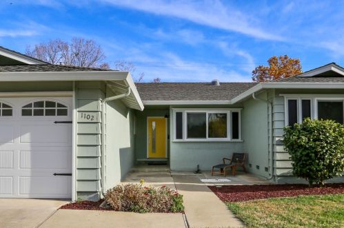 1102 Del Cambre Dr, San Jose, CA 95129-3213