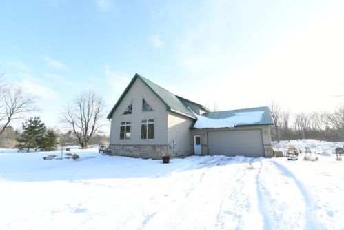 1274 Harbor St, Ogilvie, MN 56358-3621