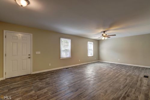6209 Bermuda St, Forest Park, GA 30297-4266