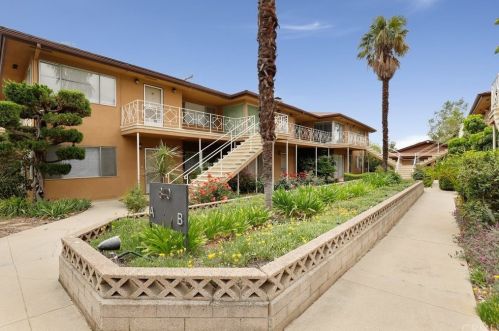 840 Mendocino St, Altadena, CA 91001-2459
