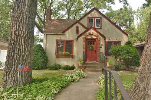 3340 Xenwood Ave, Minneapolis, MN 55416-2137