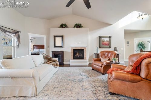 1316 Longs Pt, Woodland Park CO 80863-5306 exterior