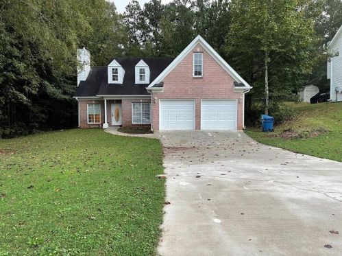 505 Pebble Blvd, Porterdale, GA 30016-7652