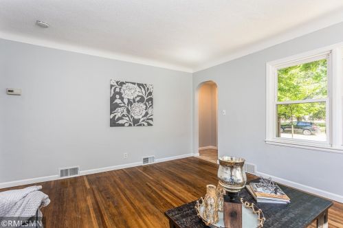 1454 Hague Ave, Saint Paul MN  55104-6703 exterior