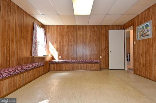 15037 Butterchurn Ln, Silver Spring MD 20905-5741 exterior