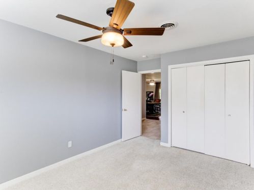 5621 Wedgworth Rd, Fort Worth TX  76133-2806 exterior