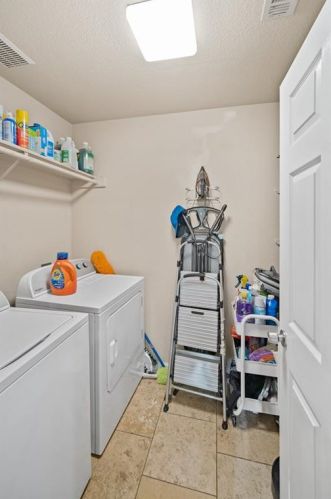 120 Geronimo Cv, Uhland TX 78640-4622 exterior