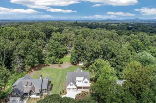 1161 Park Hill Dr, Gainesville, GA 30501-0023