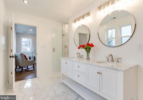 114 Williamsburg Dr, Silver Spring MD 20901-2728 exterior