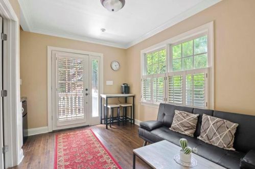 150 Beverly Rd, Atlanta GA  30309-2656 exterior