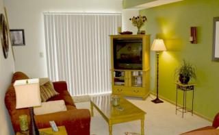 14200 43rd Ave, Minneapolis MN  55446-3455 exterior