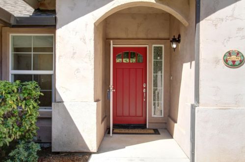 14318 Torrey Pines Dr, Auburn, CA 95602-8045