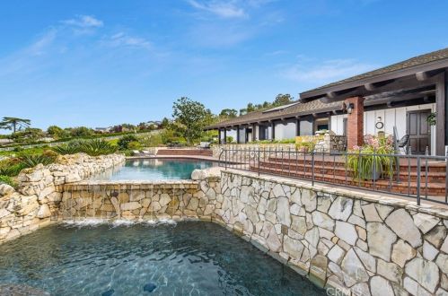 45 Saddleback Rd, Palos Verdes Estates, CA 90274-5140
