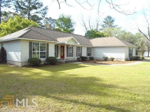 2503 Bland Rd, Waycross, GA 31501-7600