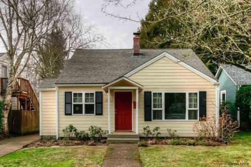 1025 18th St, Salem, OR 97302-1313