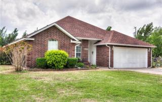3702 Sterling St, Norman, OK 73072-1238