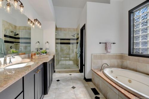 8776 Iliff Dr, Denver CO  80231-3811 exterior