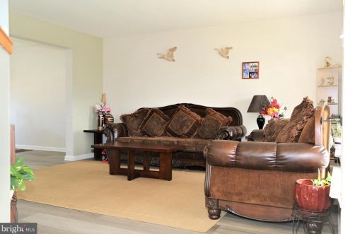 3485 Chablis Way, York PA  17404-8620 exterior