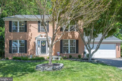 5 Emerald Dr, Fredericksburg, VA 22406-7223