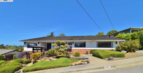 20410 Beacon Hill Ct, Hayward, CA 94552-3701