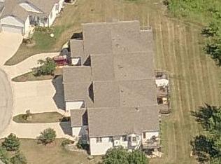 1411 Garnet Ct, Gurnee, IL 60031-1999
