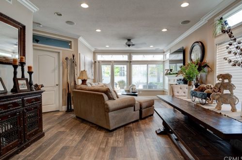8245 Alpine Ct, Anaheim CA  92808-2318 exterior