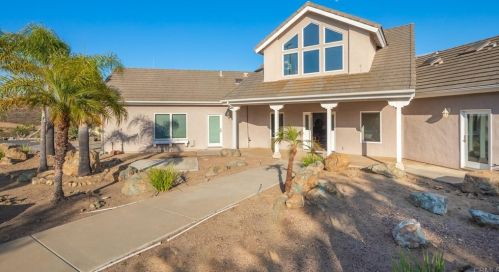 1571 Rancho Summit Dr, Encinitas, CA 92024-7259