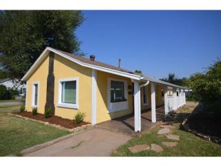 727 Kansas St, Norman, OK 73069-6942