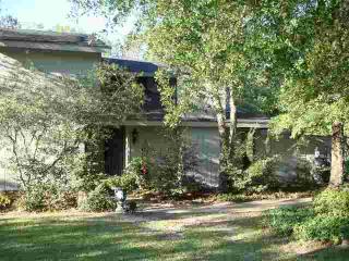 729 Beaverdam Dr, Florence, SC 29501-1988