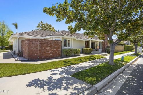 2281 Southern Hill Dr, Oxnard, CA 93036-2738