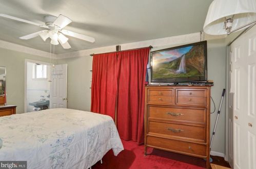 7537 Pleasant Ave, Camden NJ 08110-3536 exterior