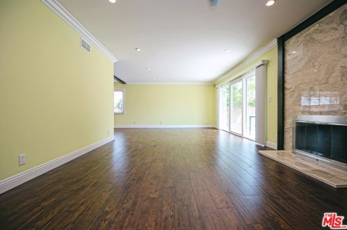1526 Harle Pl, Anaheim CA  92802-2510 exterior