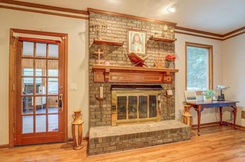 571 Goode Rd, Conyers GA  30094-3224 exterior