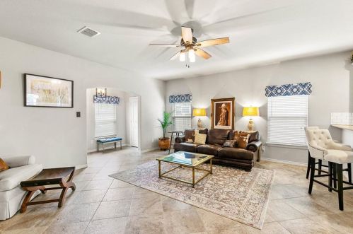 5037 Byers Ave, Fort Worth TX  76107-4129 exterior