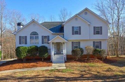437 Philadelphia Dr, Big Canoe, GA 30143-6824