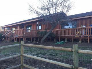 21404 Hacienda Dr, Tehachapi, CA 93561-8871