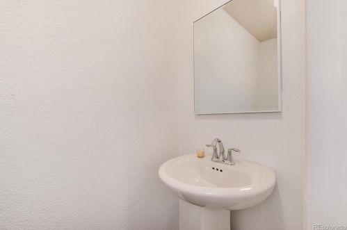 7855 Kalispell Cir, Englewood CO 80112-4647 exterior