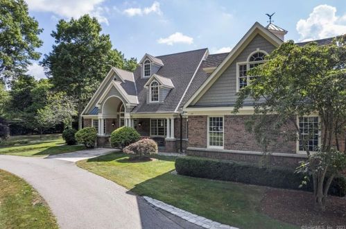 172 Ridge Rd, Glastonbury, CT 06033-1926