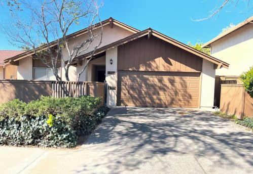 613 Edgebrook Ct, Modesto, CA 95354-1621