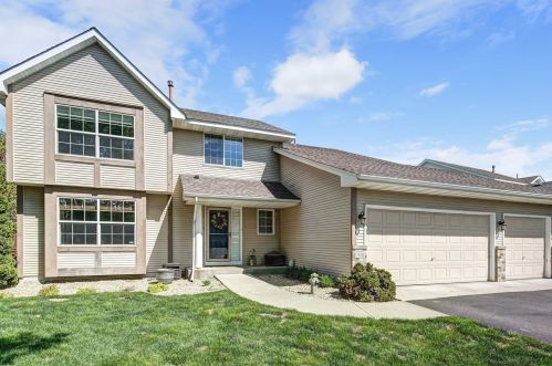 1981 Blue Jay St, Prior Lake, MN 55379-4385