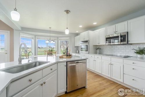 5719 White Willow Dr, Fort Collins CO  80528-6320 exterior