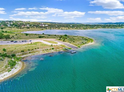 248 Mystic Breeze, Spring Branch TX 78070-5076 exterior