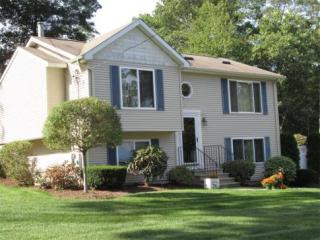 90 Hilltop Dr, Providence, RI 02919-3013