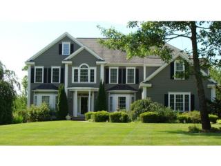 81 Long Hill Rd, Hollis, NH 03049-5955