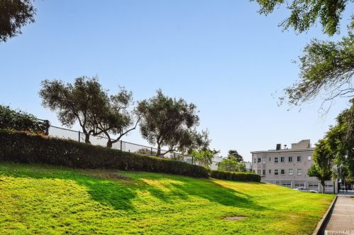 621 Arguello Blvd, San Francisco CA  94118-4036 exterior